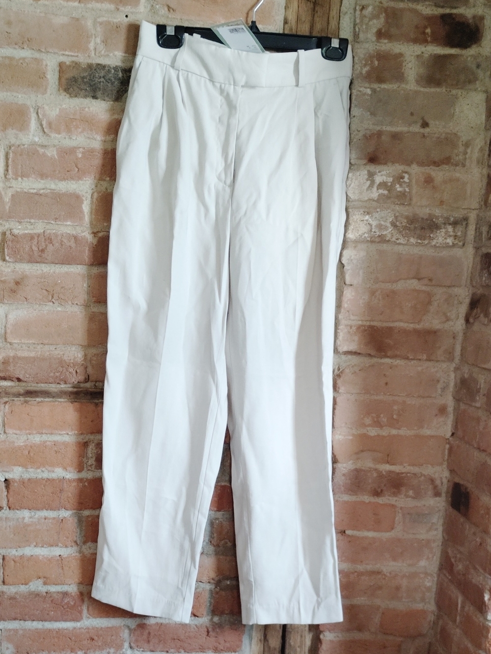 H&M Viscose High Rise Light Beige Straight-Leg Trouser Sz 6